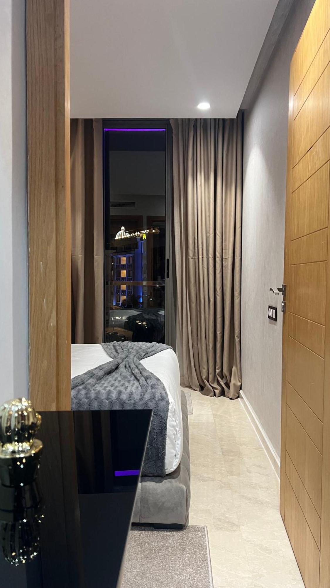Zen Suites Hotel Massira Casablanca Bagian luar foto
